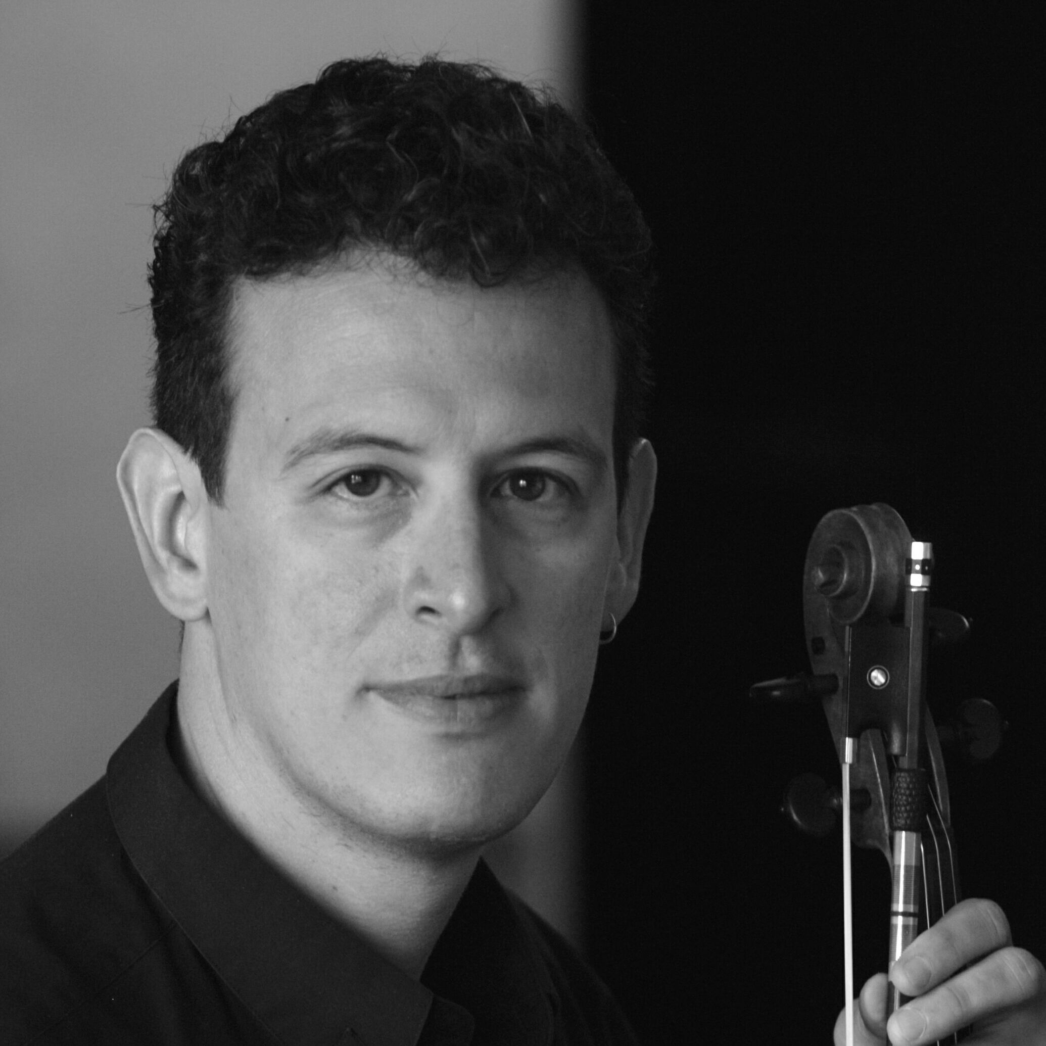Luis Vargas. Photo Mc Donald, 2009